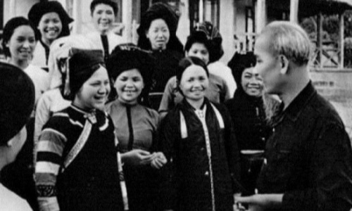 Tư tưởng Hồ Chí Minh về chống chủ nghĩa cá nhân