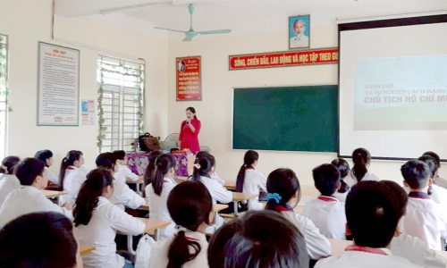 Phù Ninh: Học Bác về tư tưởng phục vụ nhân dân