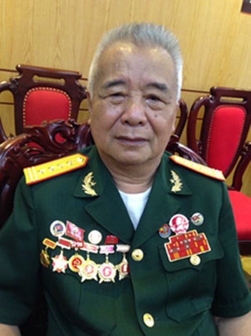 Đại tá Hoàng Đăng Vinh