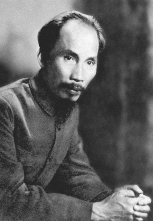 Tư Liệu Ảnh Chủ Tịch Hồ Chí Minh Từ Năm 1945 - 1954 - Hồ Chí Minh