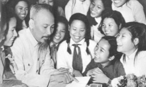 50 năm thực hiện Di chúc của Chủ tịch Hồ Chí Minh: Phải thực sự coi giáo dục là quốc sách hàng đầu