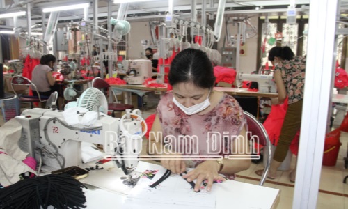 Nam Định: Gắn việc học tập và làm theo Bác với nhiệm vụ sản xuất, kinh doanh