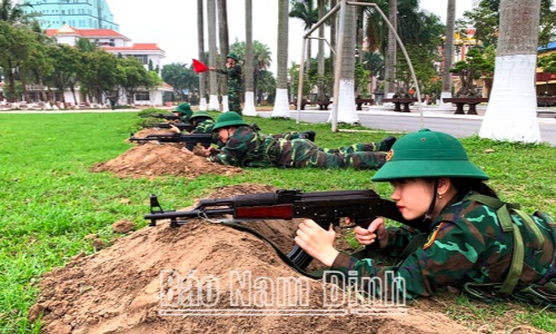 Nam Định: Phụ nữ Quân đội học tập và làm theo Bác