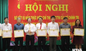 Đảng bộ Khối Cơ quan - Doanh nghiệp tỉnh Ninh Thuận: Thi đua học tập và làm theo Bác