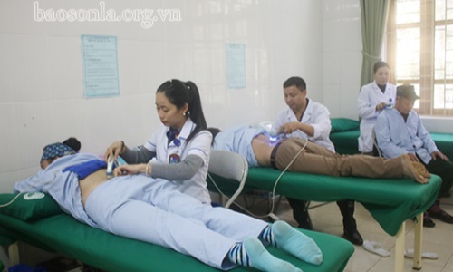 Đảng bộ Bệnh viện Y dược cổ truyền Sơn La, xuất sắc trong học và làm theo Bác