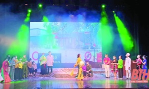 Chi bộ Nhà hát Ca múa kịch Lam Sơn học tập, làm theo tư tưởng, đạo đức và phong cách Hồ Chí Minh