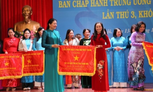 Phụ nữ Thanh Hóa thực hiện Di chúc của Chủ tịch Hồ Chí Minh