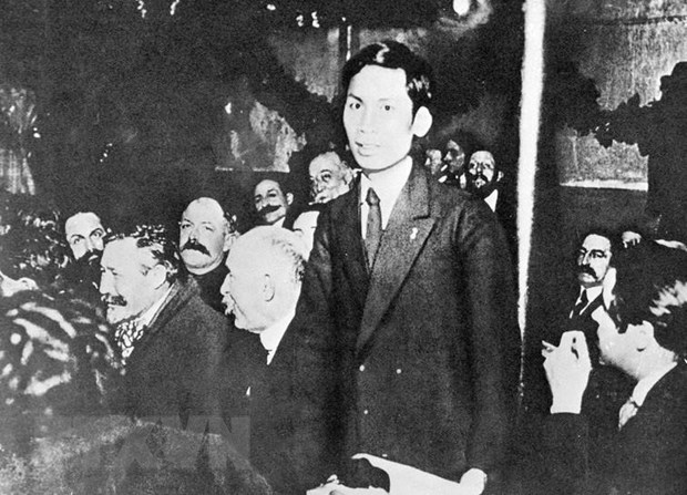Từ 25-30/12/1920, Nguyễn Ái Quốc (tên của Chủ tịch Hồ Chí Minh trong thời gian hoạt động cách mạng ở Pháp) tham dự Đại hội lần thứ 18 Đảng Xã hội Pháp ở thành phố Tours với tư cách đại biểu Đông Dương. (Ảnh: Tư liệu TTXVN)