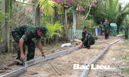Lực lượng vũ trang tỉnh Bạc Liêu học tập và làm theo Bác