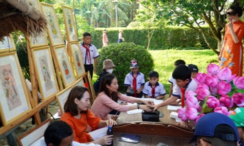 Thừa Thiên Huế: Nhiều hoạt động ý nghĩa kỷ niệm Ngày sinh Chủ tịch Hồ Chí Minh