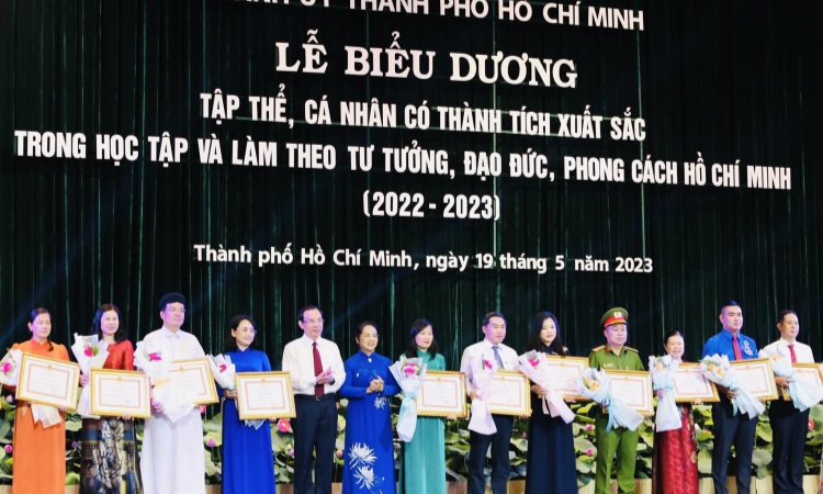 Làm cho tư tưởng, đạo đức, phong cách của Bác thực sự thấm sâu vào đời sống xã hội