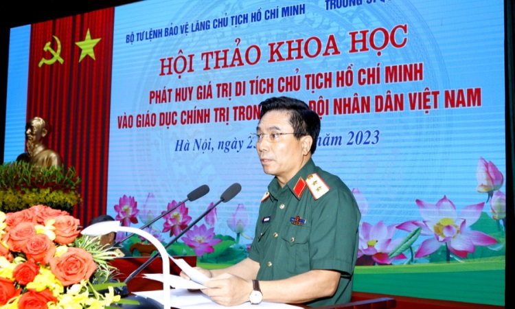 Phát huy giá trị di tích Chủ tịch Hồ Chí Minh vào giáo dục chính trị trong Quân đội