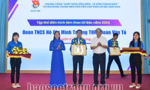 Đưa việc học tập và làm theo Bác trở thành việc làm thường xuyên trong đoàn viên, học sinh