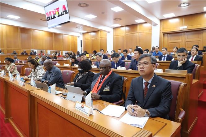 Hội thảo thu hút sự quan tâm, tham dự cộng đồng người Việt Nam tại Angola, Đảng viên Đảng MPLA và các học giả Angola.