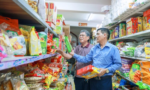 Chủ tịch Hội Cựu chiến binh gương mẫu học tập và làm theo Bác