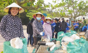 Những điển hình tiên tiến phụ nữ học và làm theo tư tưởng, đạo đức, phong cách Hồ Chí Minh