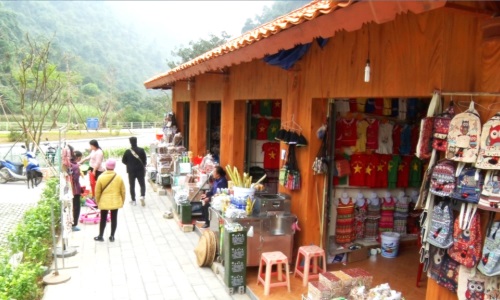 Trường Hà khắc ghi lời Bác dặn