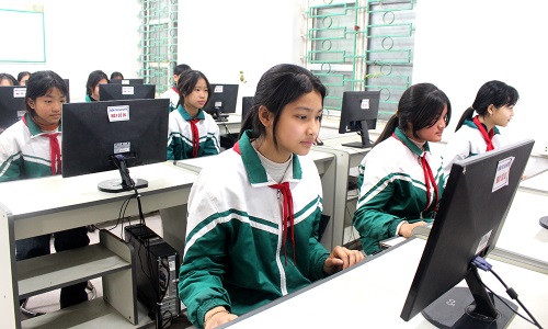 Thiết thực học và làm theo Bác
