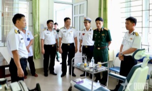 Thầy thuốc quân y học tập và làm theo tư tưởng, đạo đức, phong cách Hồ Chí Minh