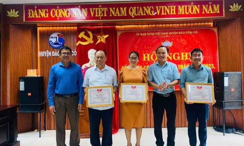 Quảng Trị: Gương mẫu học tập và làm theo Bác