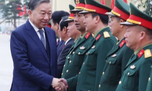 Quan điểm của Chủ tịch Hồ Chí Minh về bản lĩnh chính trị của đảng cách mạng và định hướng giải pháp nâng cao bản lĩnh chính trị của Đảng hiện nay