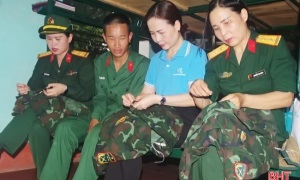 Hội Phụ nữ Bộ Chỉ huy quân sự tỉnh Hà Tĩnh sáng tạo trong học và làm theo gương Bác