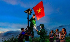 Nghiên cứu, vận dụng và phát triển sáng tạo tư tưởng Hồ Chí Minh trong giải quyết vấn đề dân tộc, tôn giáo hiện nay