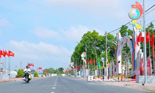 Tự lực, tự cường đưa quê hương phát triển