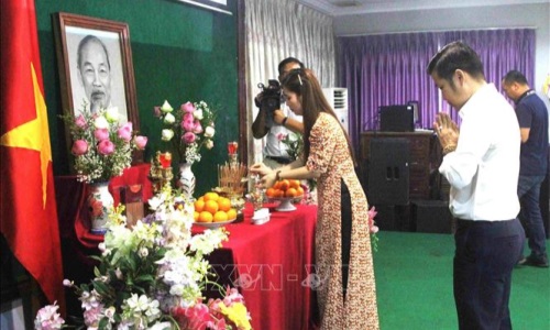 135 năm Ngày sinh Chủ tịch Hồ Chí Minh: Cộng đồng người Việt tại Campuchia luôn hướng về cội nguồn