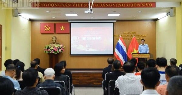 Kỷ niệm 136 năm Ngày sinh Chủ tịch Hồ Chí Minh tại Bangkok, Thái Lan