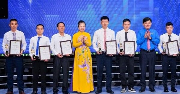 Nghệ An biểu dương điển hình tiên tiến học tập và làm theo phong cách, đạo đức Hồ Chí Minh