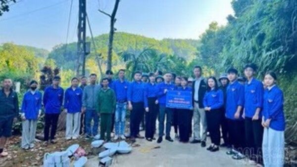 Những đảng viên trẻ, thanh niên tiêu biểu học và làm theo lời Bác