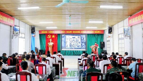 Học tập, thực hành tư tưởng, đạo đức, phương pháp, phong cách Hồ Chí Minh