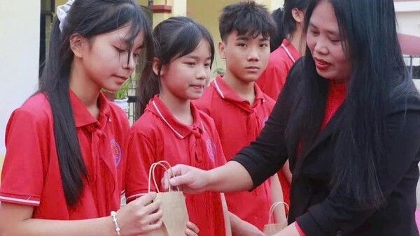 Gieo điều tốt đẹp từ bục giảng