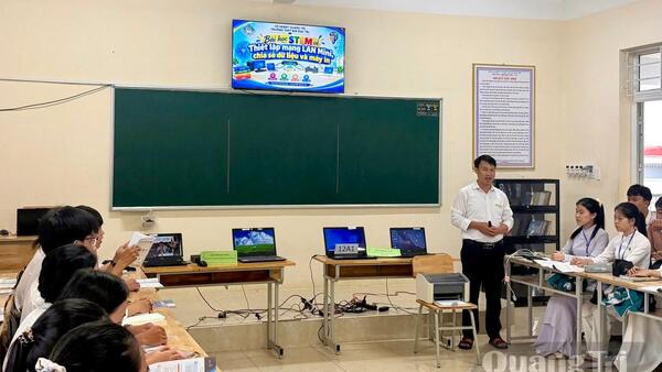 Người truyền lửa đam mê Tin học