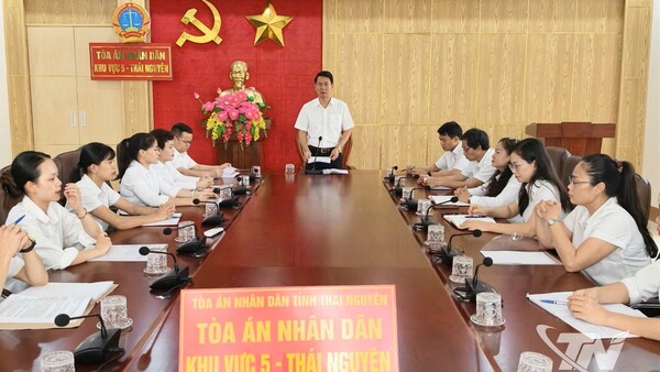 Học và làm theo Bác, nâng cao chất lượng xét xử