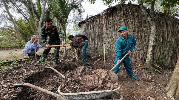 Ban CHQS xã Hưng Mỹ (Cà Mau): Học và thực hành theo gương Bác từ những việc làm cụ thể, thiết thực với nhu cầu của nhân dân