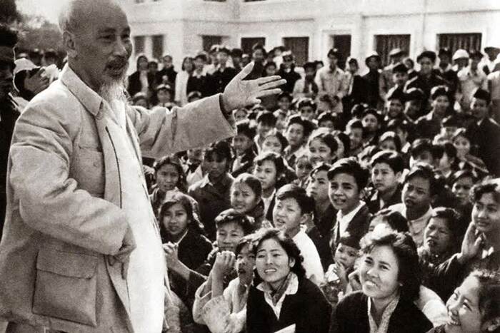 Tư tưởng Hồ Chí Minh về lối sống thanh niên và định hướng giá trị cho thế hệ trẻ Việt Nam