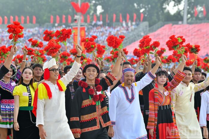 Bảo vệ và phát huy giá trị thời đại của chủ nghĩa yêu nước Hồ Chí Minh trong tình hình mới