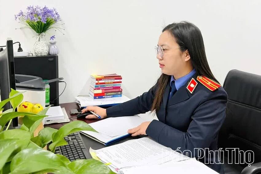 “Bông hồng thép” ngành Kiểm sát