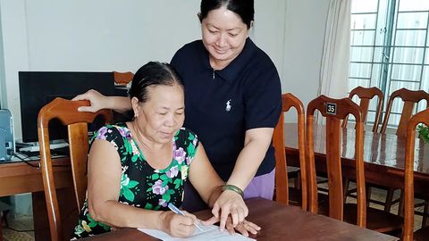 Học Bác từ việc vì dân