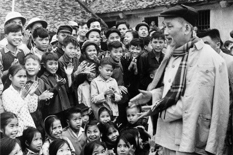 Phim tài liệu: 79 mùa xuân