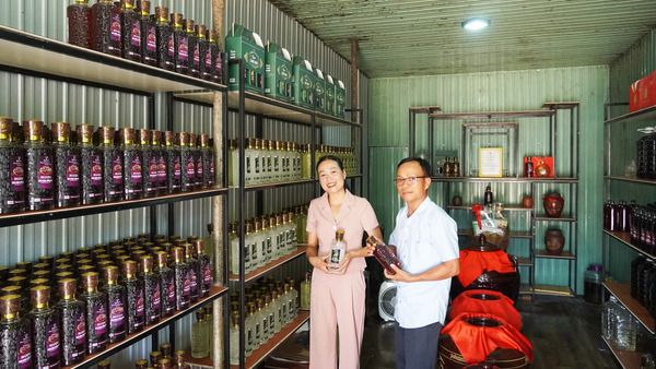 Cô giáo vùng cao đam mê sáng tạo