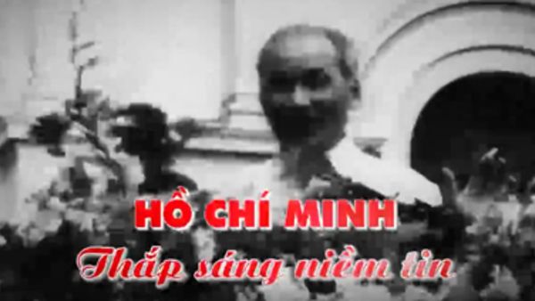 Hồ Chí Minh thắp sáng niềm tin