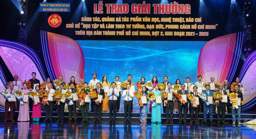 TP.HCM phát động giải thưởng quảng bá tác phẩm học tập và làm theo gương Bác