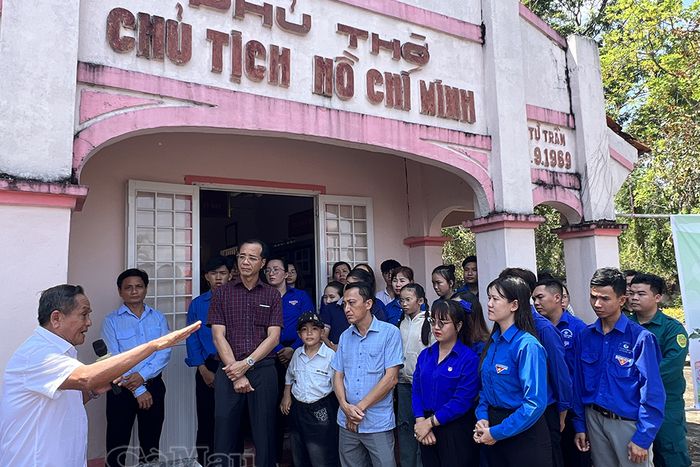 Về “địa chỉ đỏ”, bồi đắp lý tưởng cho thế hệ trẻ