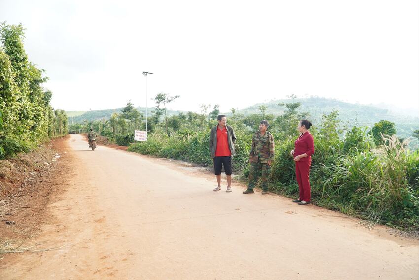 Chuyện học Bác để xây dựng nông thôn mới ở thôn vùng sâu