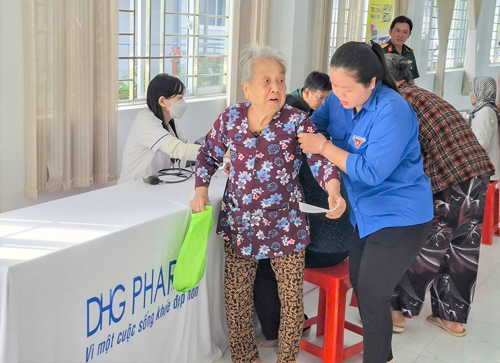 Tuổi trẻ Hòa Tú làm theo lời Bác