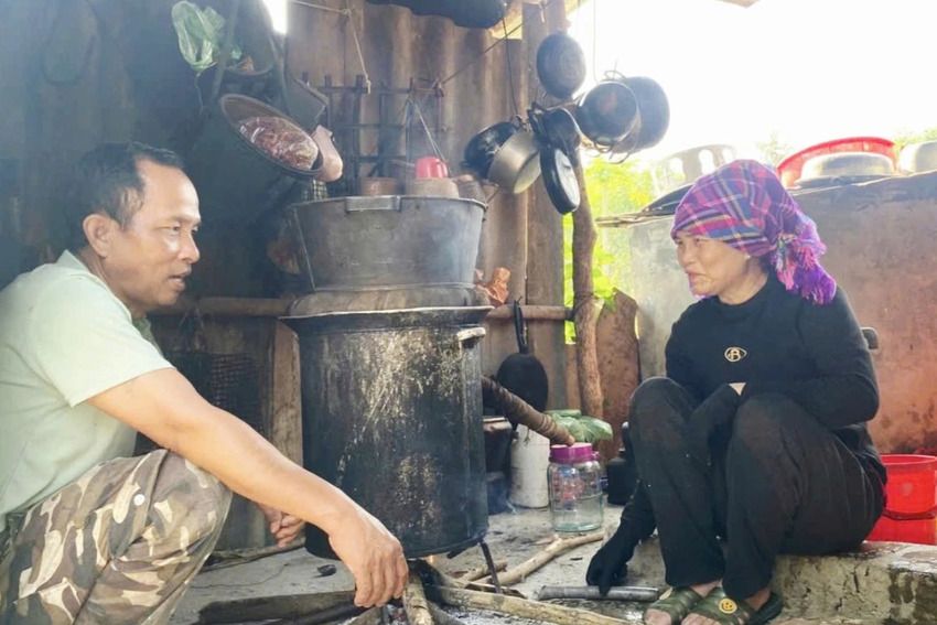 Người 'thắp lửa' niềm tin ở Ta Xía