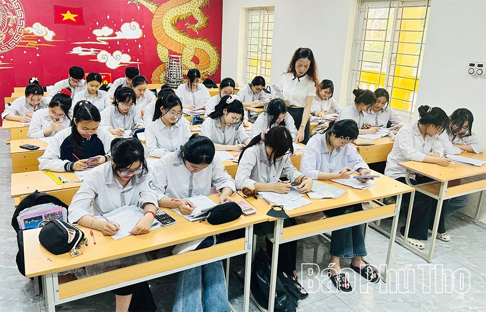 Học và làm theo lời Bác từ những việc bình dị